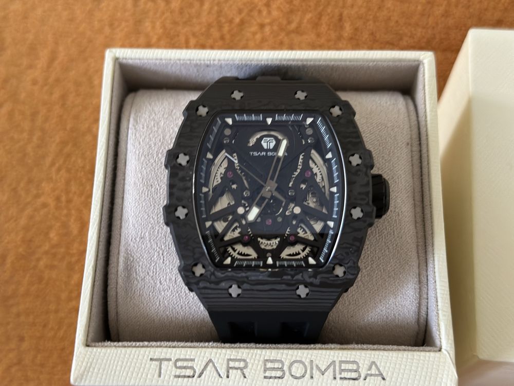 Часы TSAR BOMBA ТВ-8207CF Автоматические механические часы карбон
