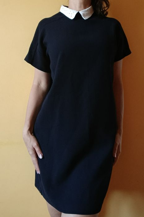 Czarna mini sukienka Zara biały kołnierzyk, klasyka, princeska, twiggy