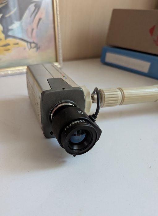 Камера видеонаблюдения для магазина/офиса