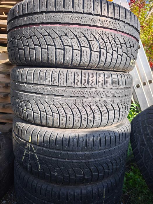 Koła 18x8 cala felgi ATT prawie nowe opony NOKIAN