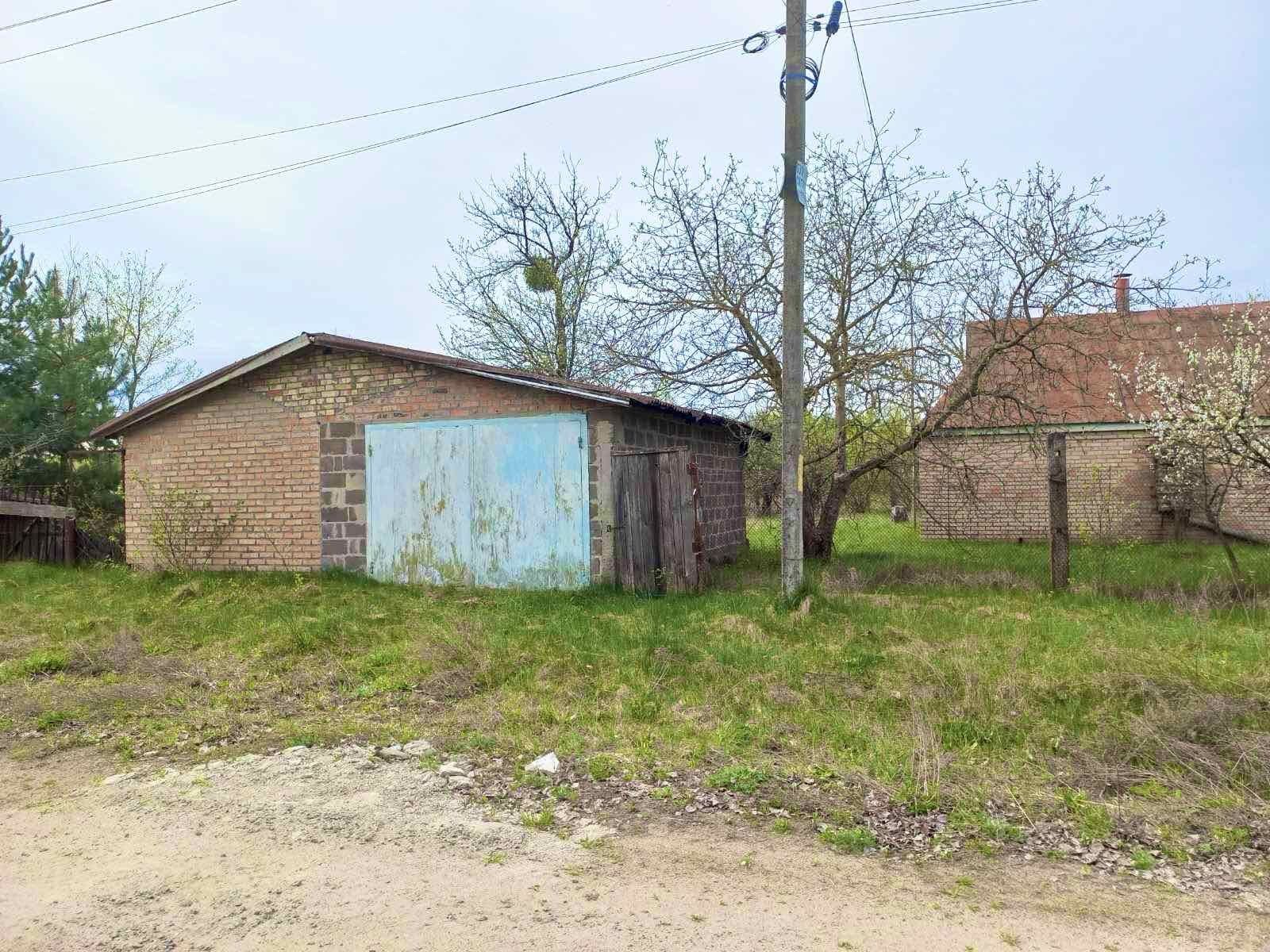 Продам недорого будинок з газом в Гавронщині, біля Макарова