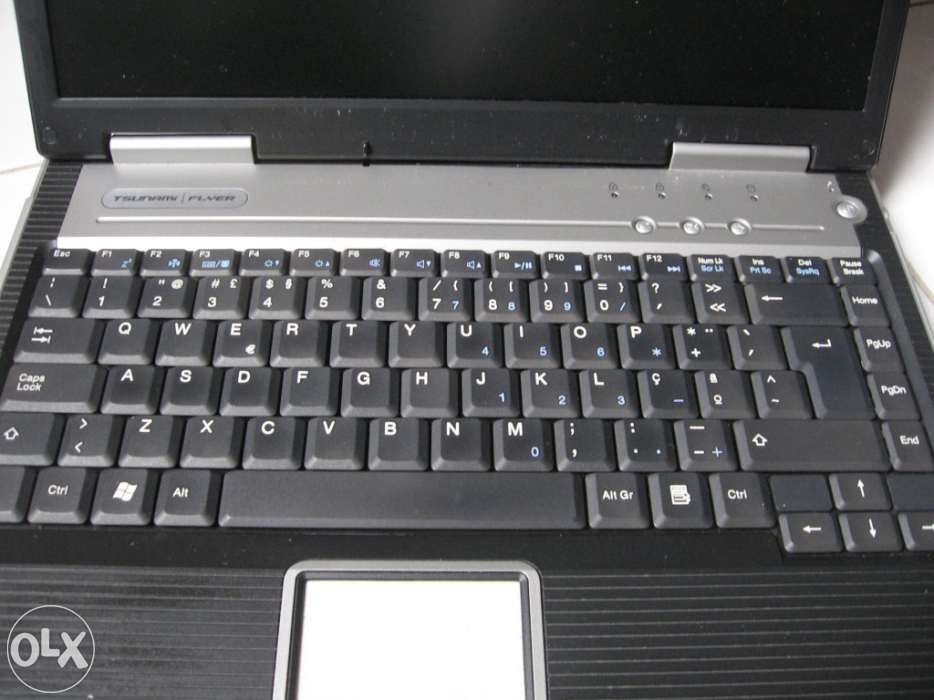 Laptop/ portátil Tsunami Z500