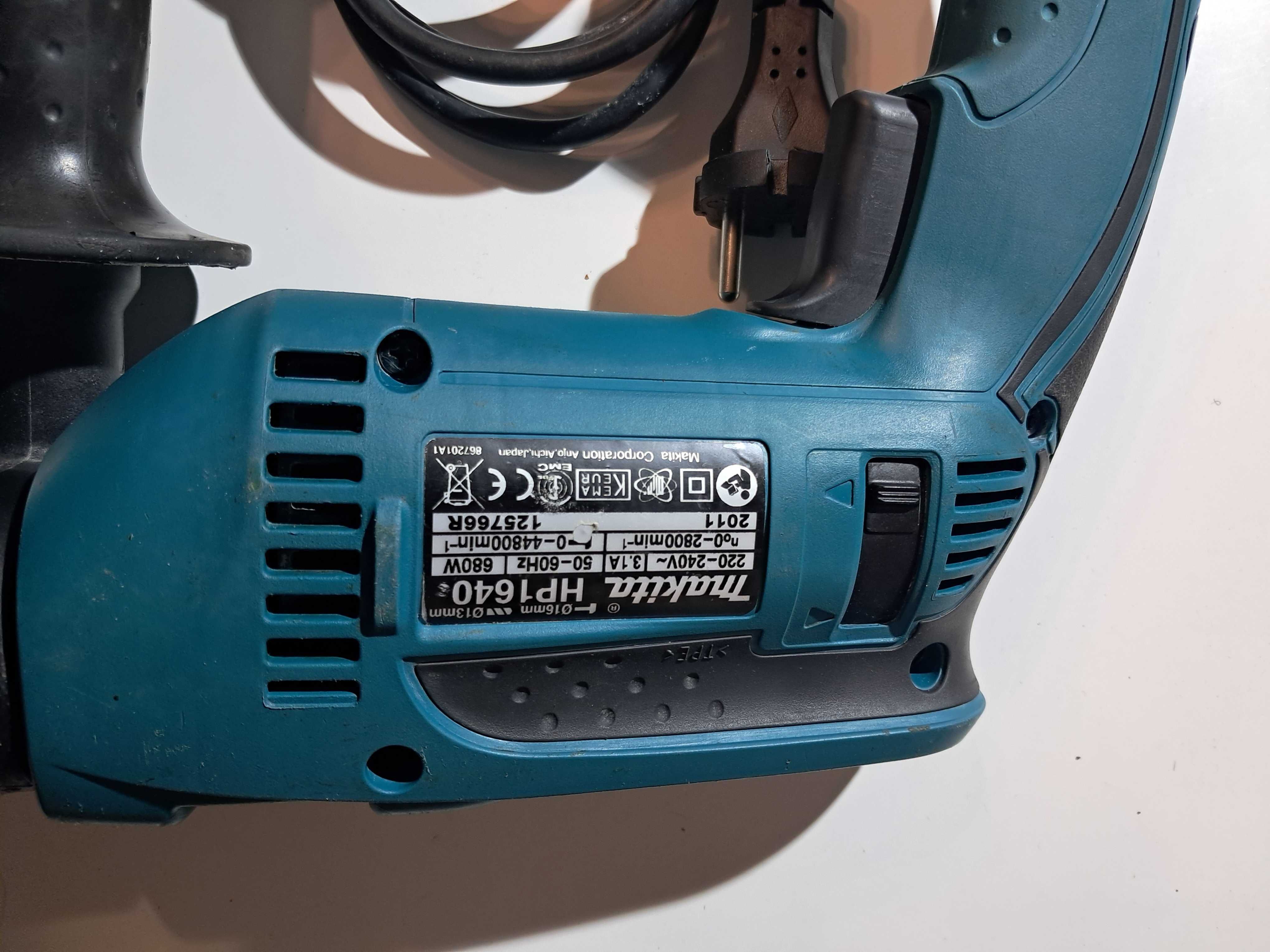 электро дрель makita HP1640 Как новая