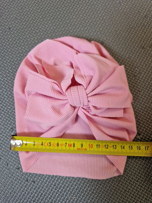 Zestaw czapek niemowlęcych