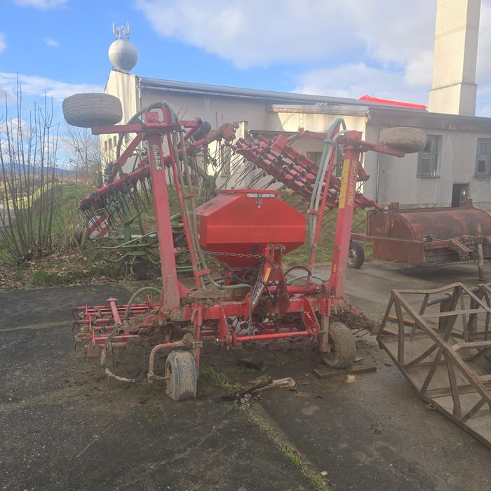 Siewnik do poplonów