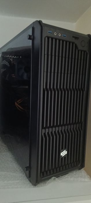 Komputer Ryzen 7 / 32GB RAM