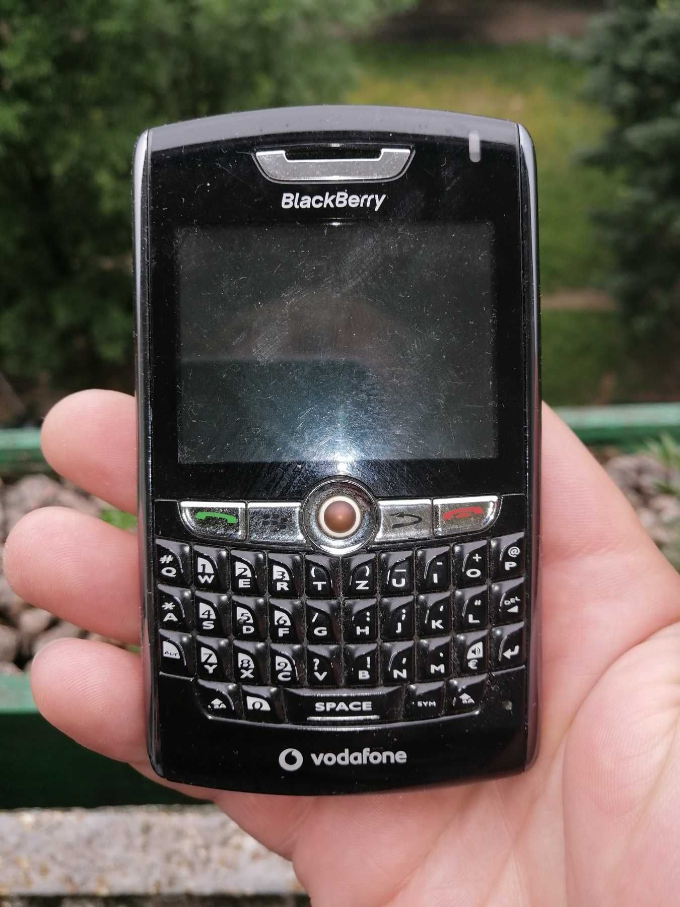 Мобільний телефон Blackberry 8800