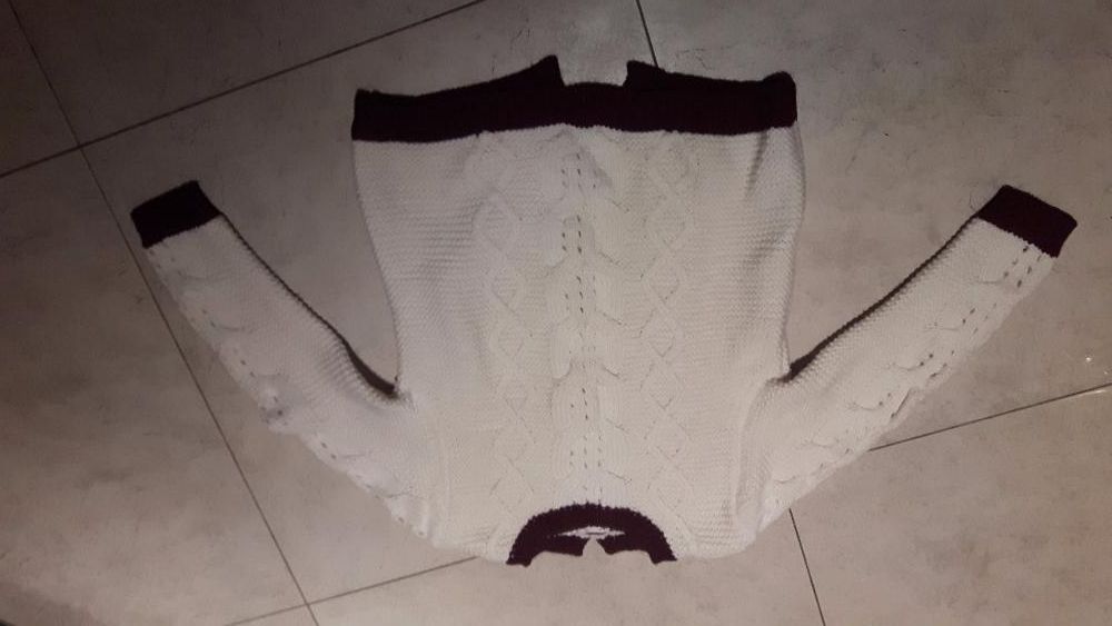 nowy sweter sprzedam