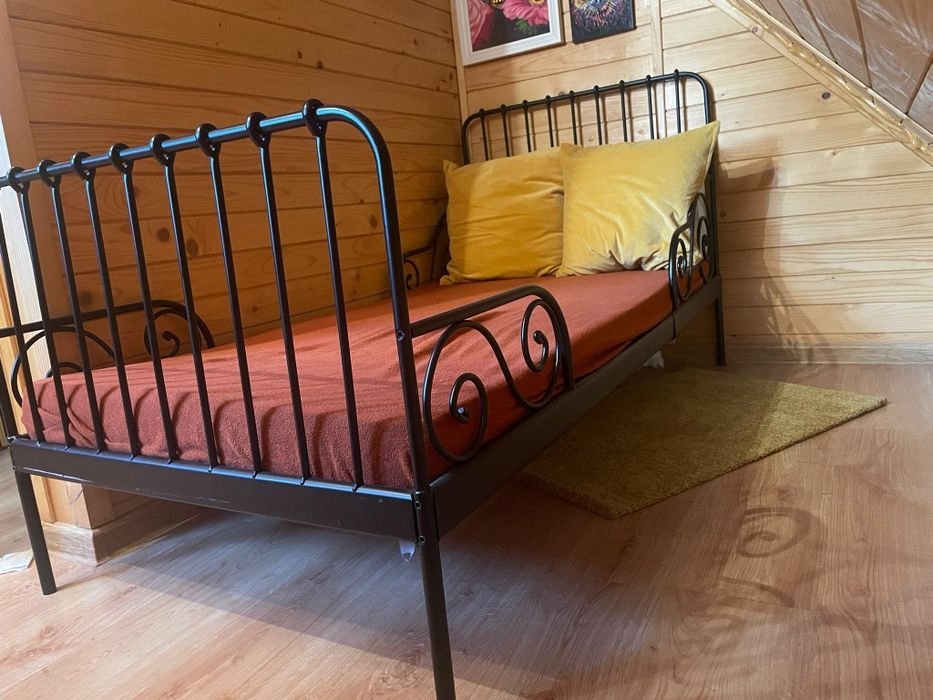 Łóżko czarne + materac