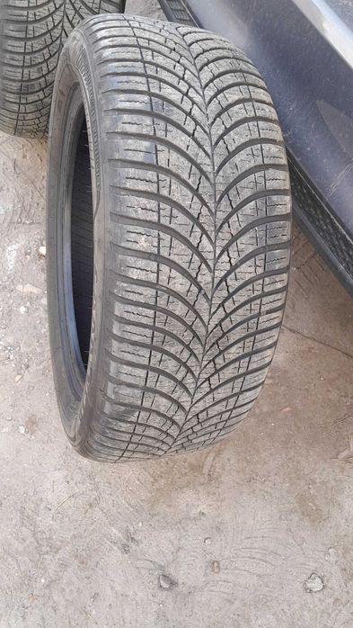Good year wielosezonowe 205x55 r16 2szt