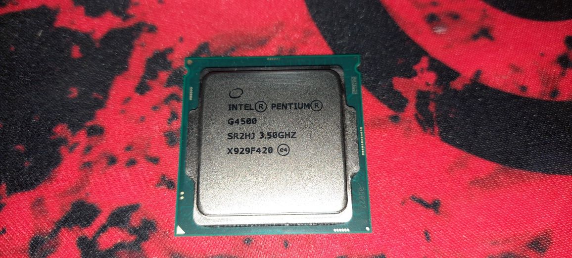 Процессор Socket 1151 Intel Pentium G4500 3.5 GHz (Skylake S)
