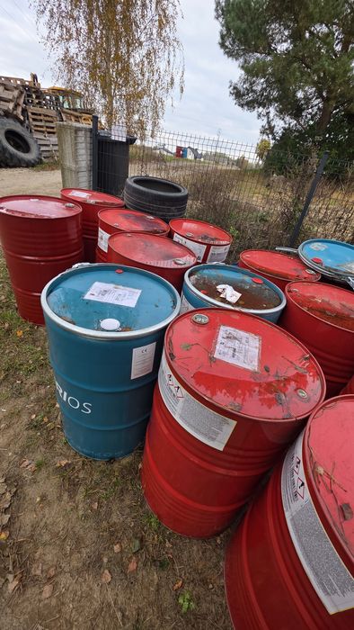 Beczki 200L po 30zł