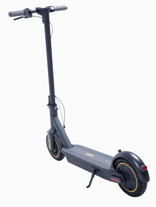 Електросамокат Segway Ninebot KickScooter MAX G30P