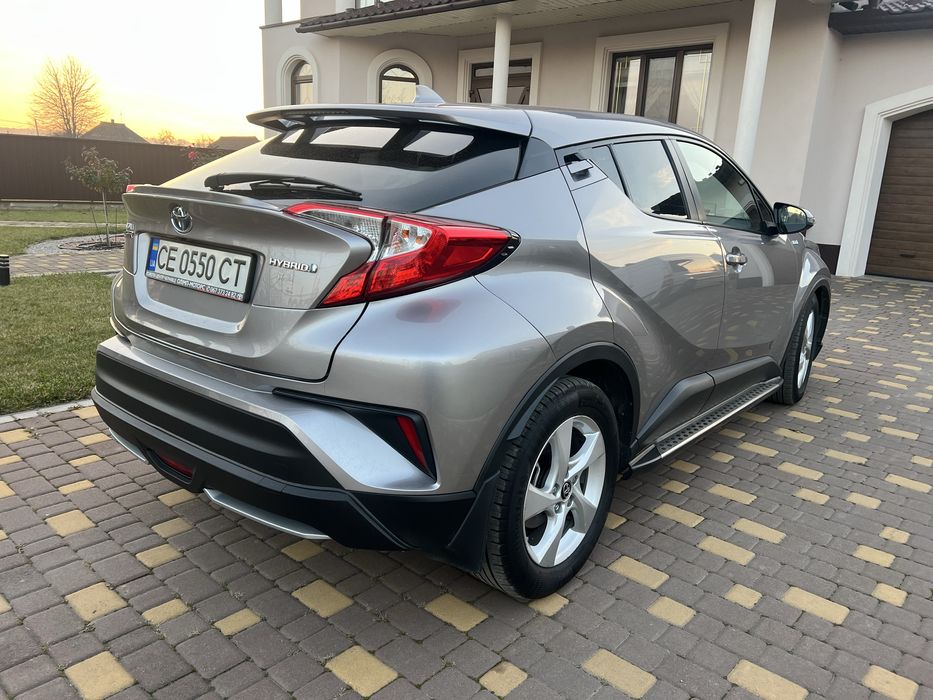 Toyota c-hr 2020
