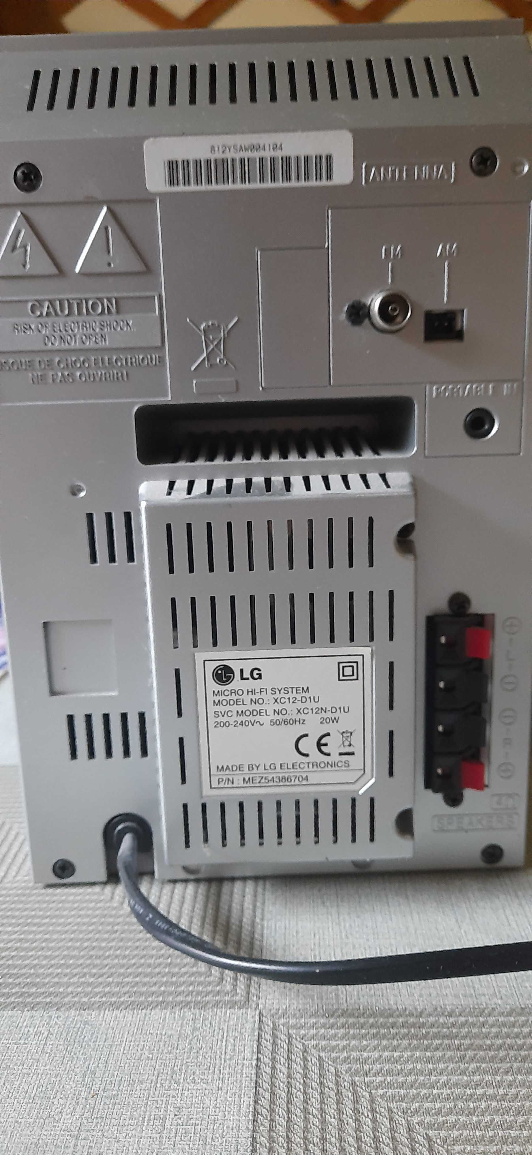 Mini wieża LG XC12U