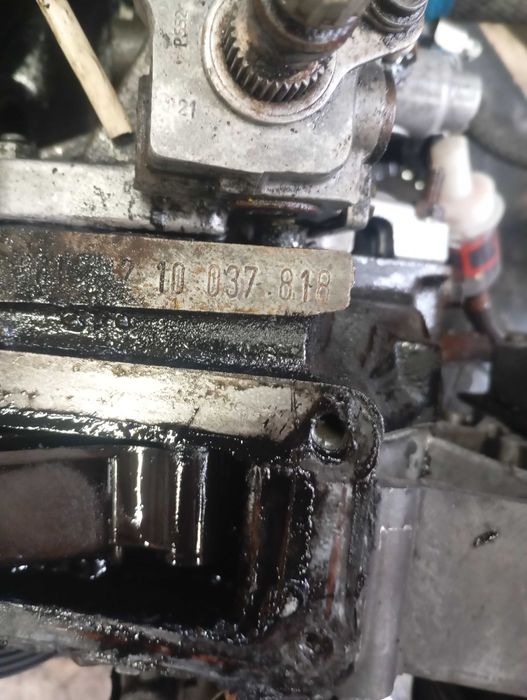 Продам двигун в розібраному стані під відновлення