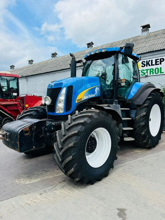 New Holland T8020  New Holland T8020, 280KM, 2009r, 8.3 L Cummins! PIĘKNY! case magnum