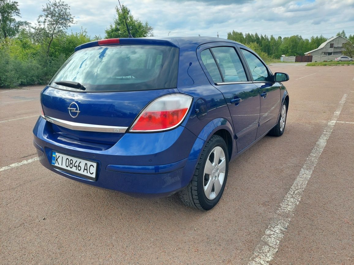 Opel astra 1.8 Акпп.