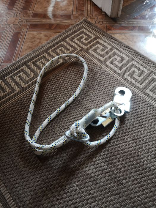 Zestaw asekuracyjny do pracy na wysokości