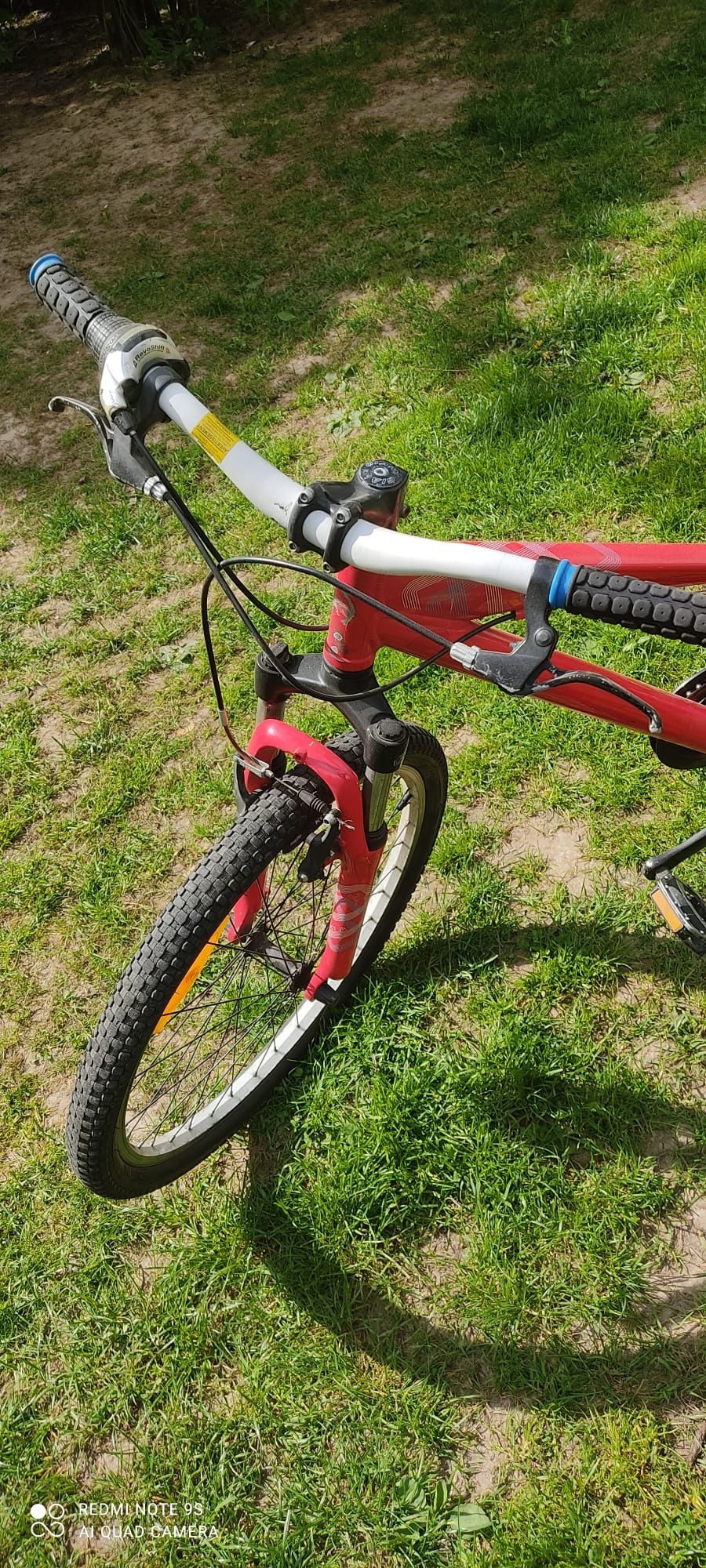 Rower GIANT Brass Jr rama Alu amortyzator XCT Jr koła 24