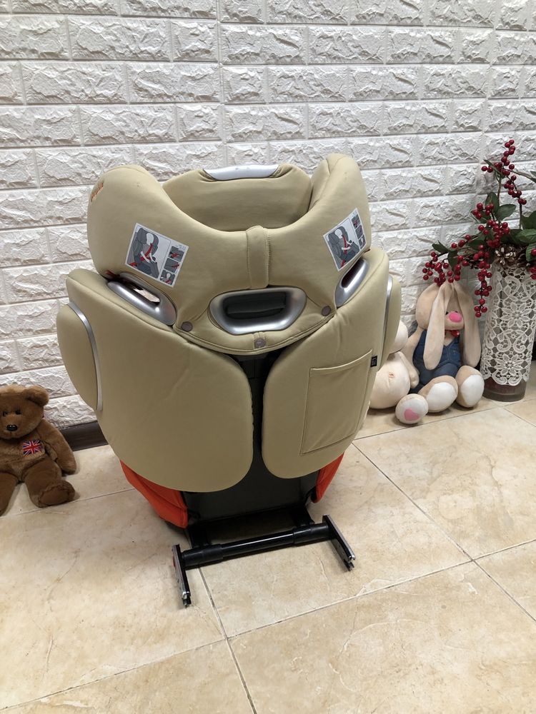 Автокрісло Cybex Solution Q-fix Група 2/3 (15-36 кг) бустер