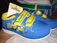 Buty sportowe adidasy Minionki r.27