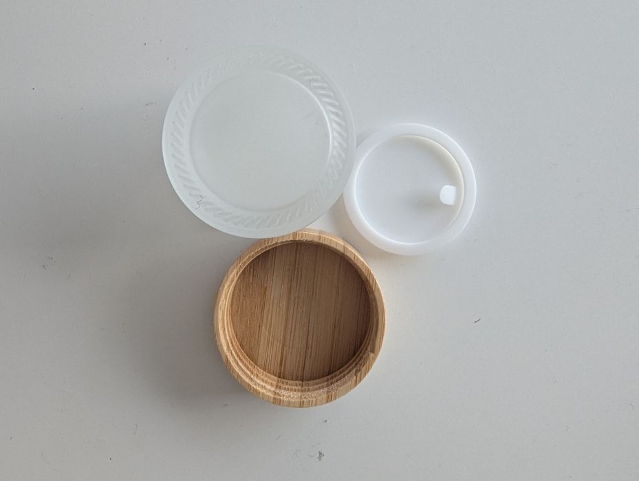 Frascos vidro e bamboo