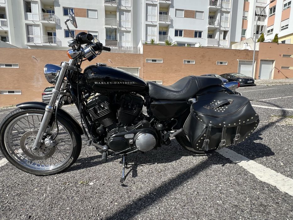 Harley Davidson XL 883 custom 2009