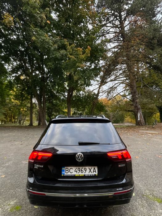 Volkswagen Tiguan 2018 SEL R-Line 2.0 TFSI 4 motion