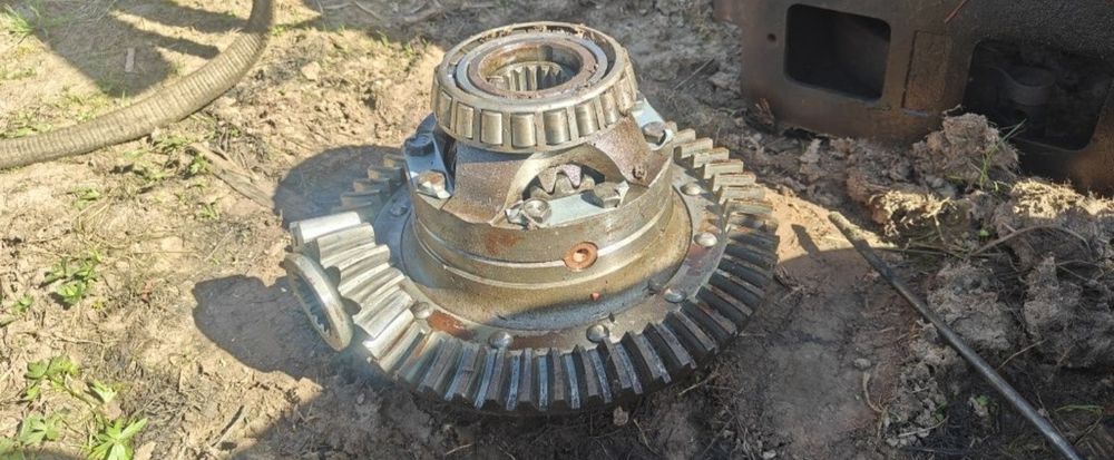 Mechanizm różnicowy kompletny atak URSUS C360 C355 C4011