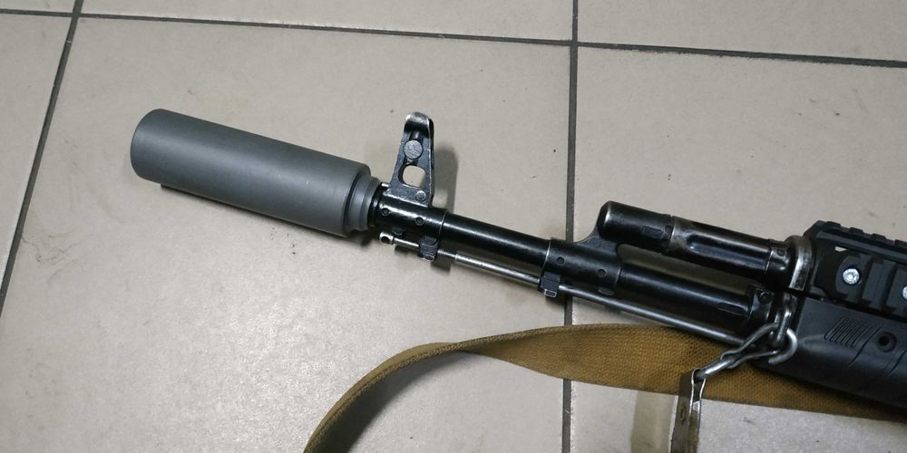 Полум'ягасник-ГЛУШНИК АК-74 пламегаситель-глушитель 5.45