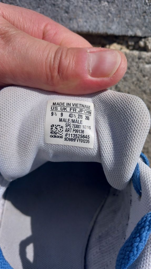 Tenis Adidas n.43 1/3