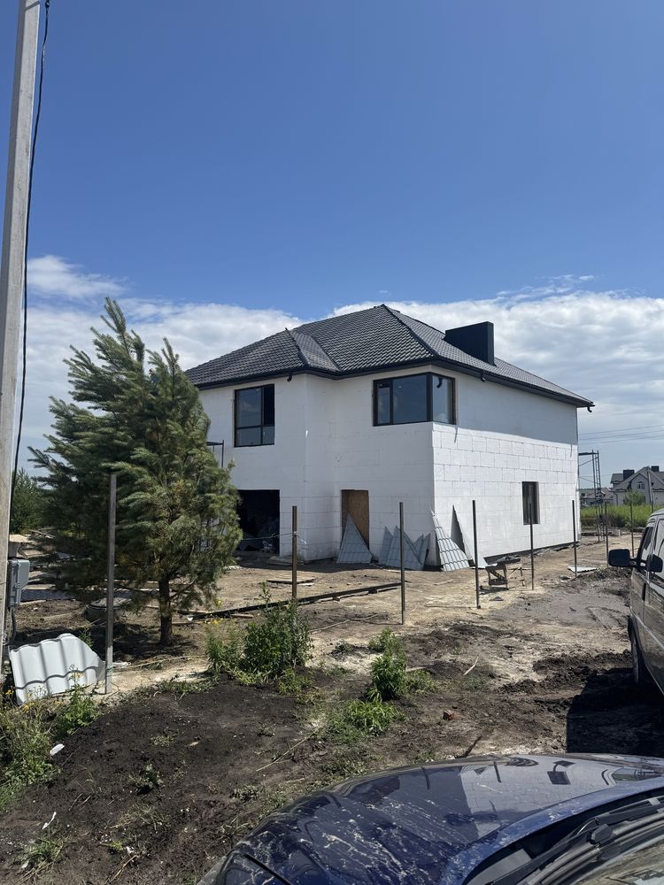 Терміново! Продам котедж Байківці 180 кв, 4 сот ділянка