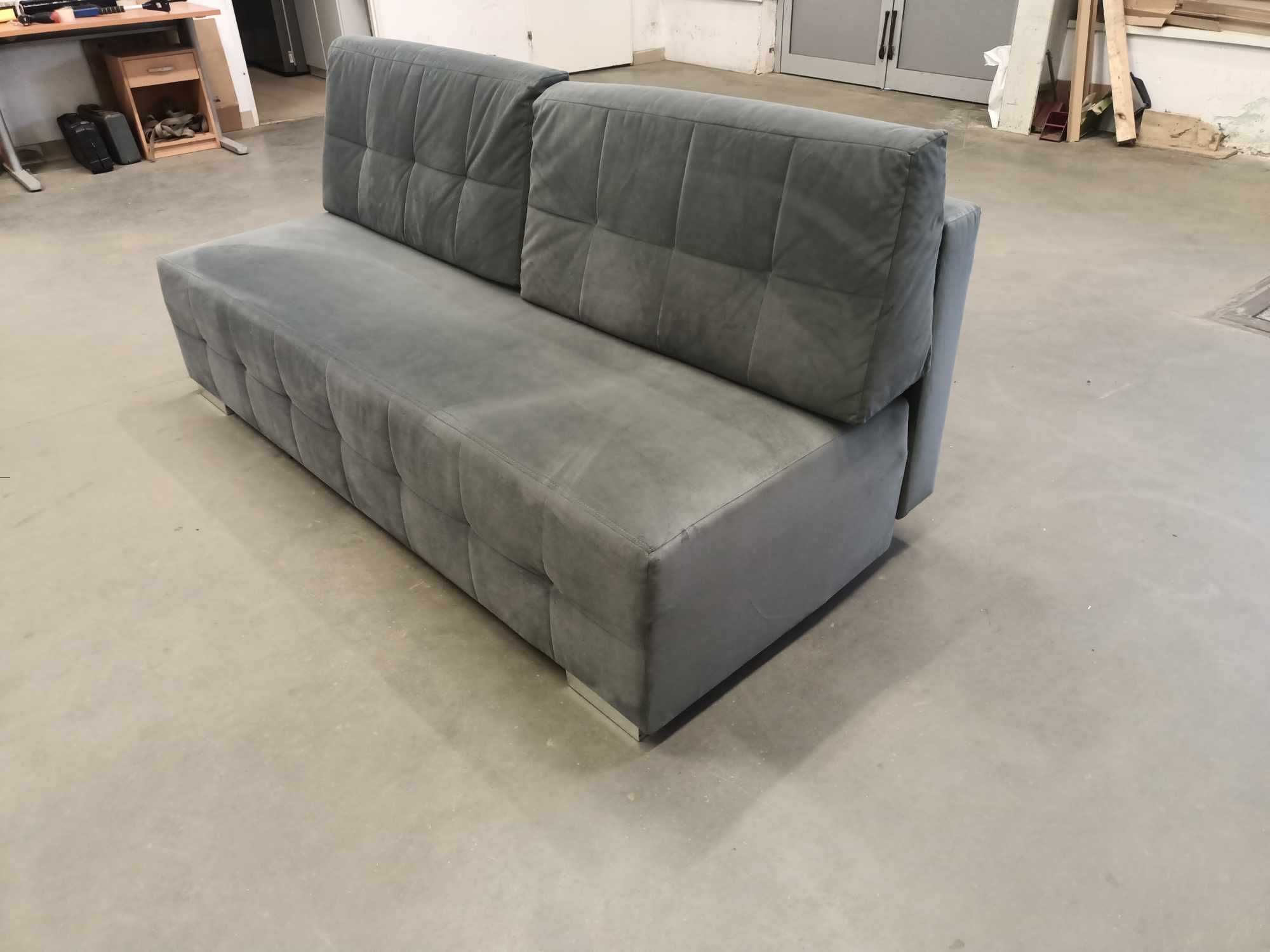 SOFA LILI  || poekspozycyjna || szara || OUTLET -40% ceny regularnej