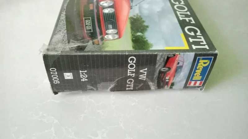 Збірна модель VW Volkswagen Golf 2 GTI 1/24 Revell 07005