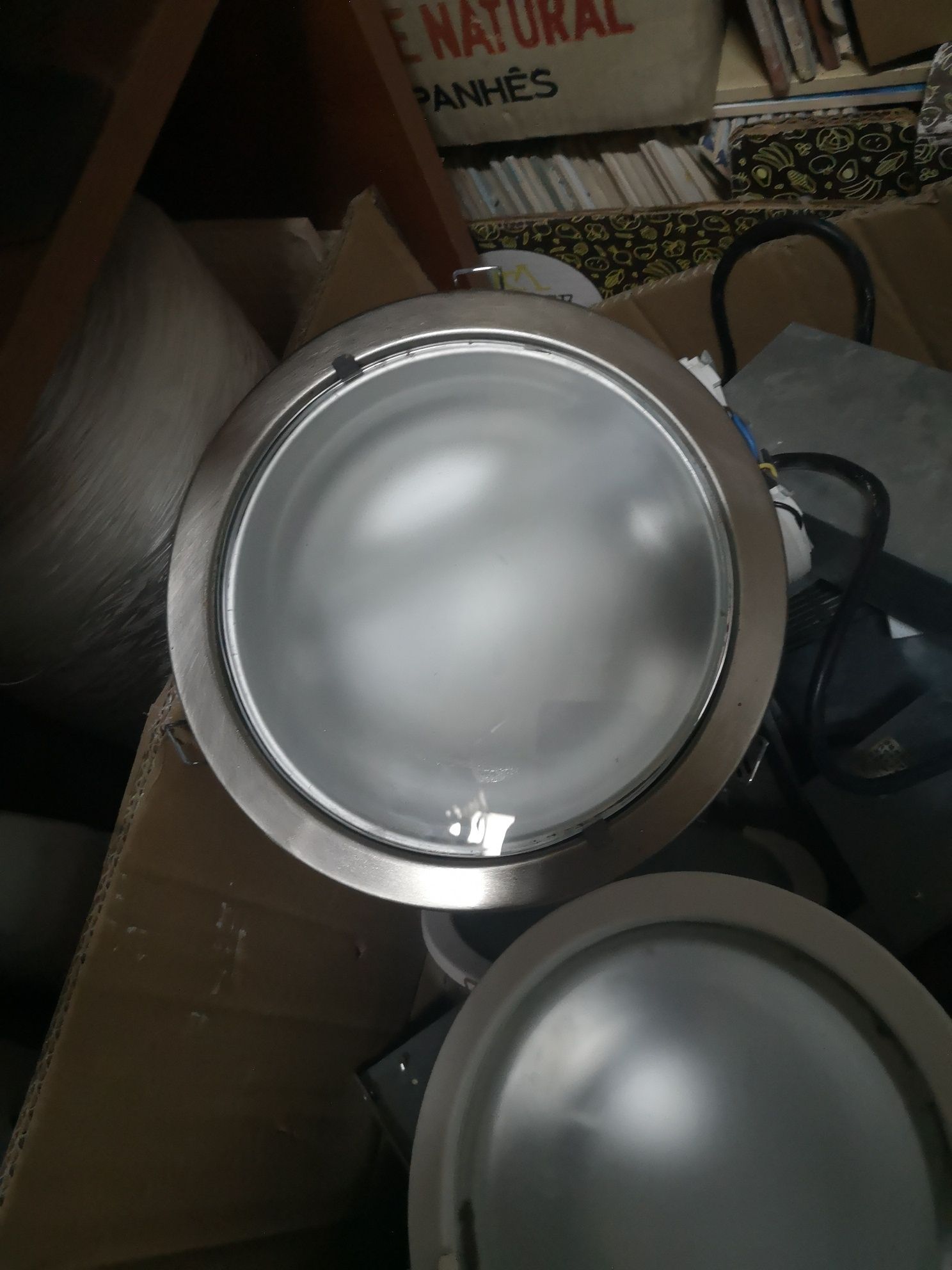 Focos p/encastrar branco e inox