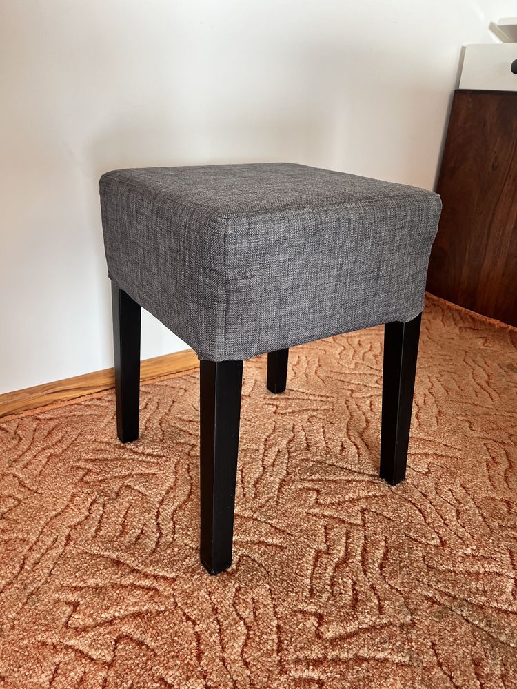 Stołek ikea szary taboret NILS niski nowy
