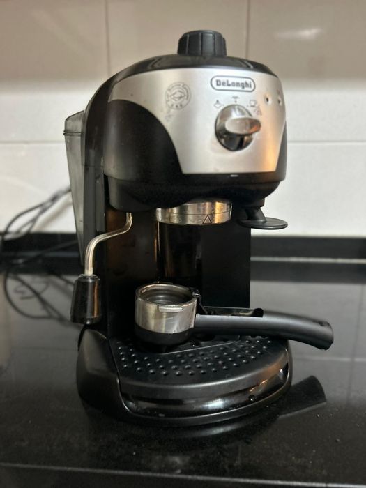 Máquina de café DeLonghi