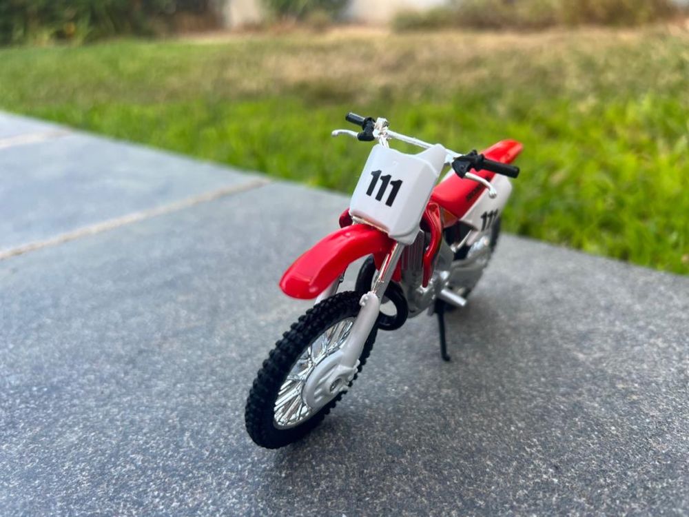 Mota miniatura Honda cr 250