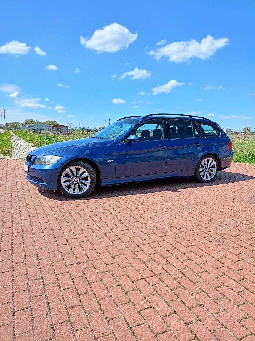 BMW E91 2.0d 2007