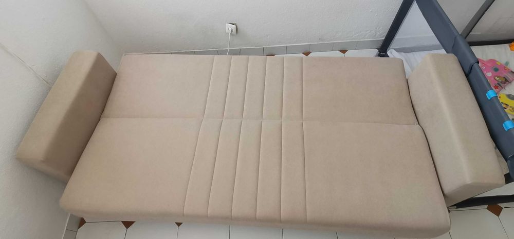 Sofá  cama 3 lugares