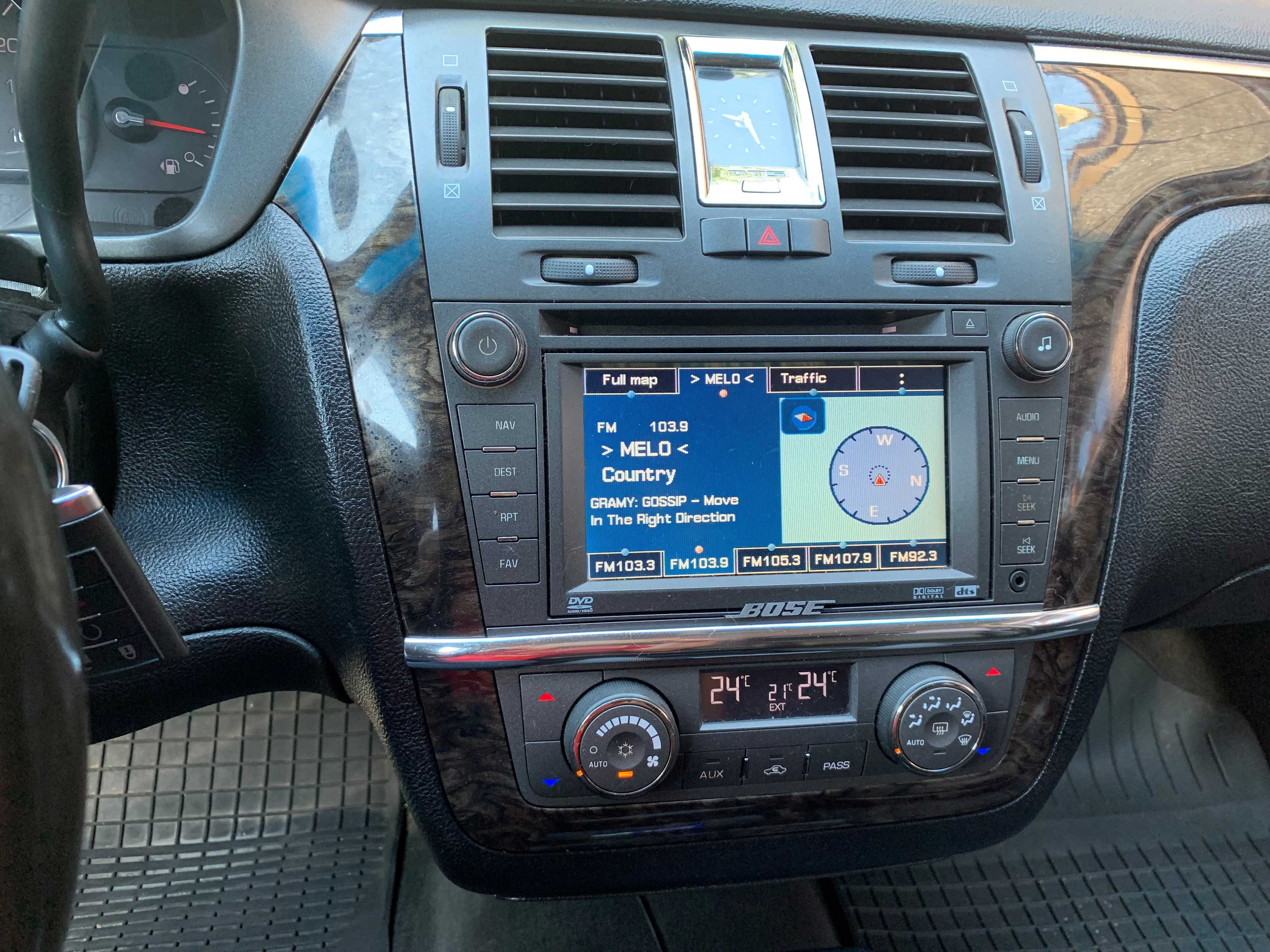 cadillac dts 101000 km. stan bardzo dobry,