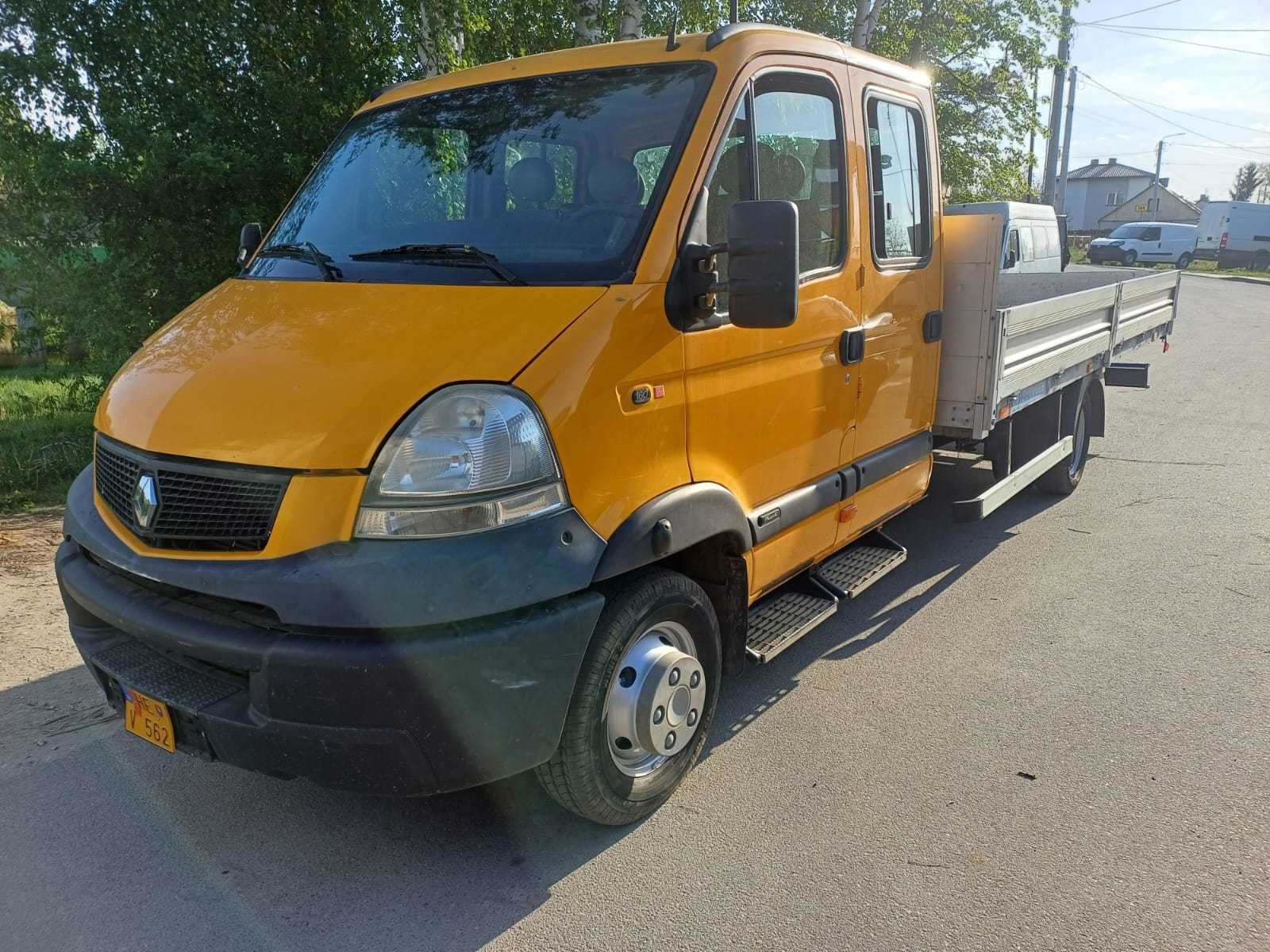 Renault Mascott 7 osób inne w ofercie ramy skrzynie wywroty kontenery