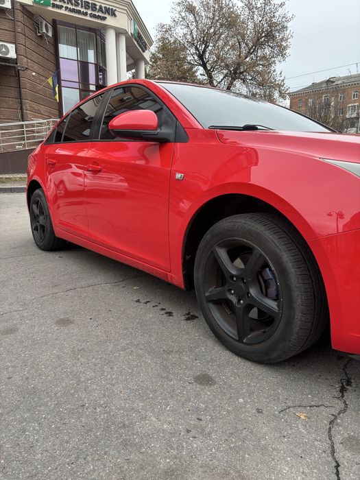 Chevrolet cruze 1,6 124 к.с. 2010