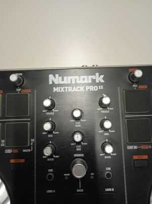konsola DJ NUMARK mixtrack pro 2