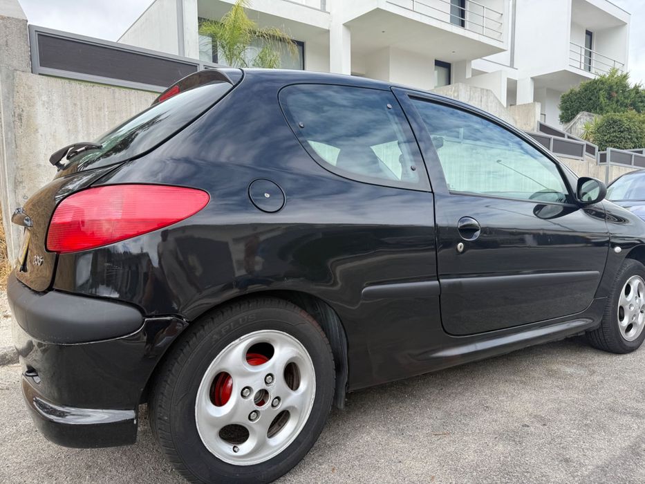 Peugeot 206 em ótimas condições