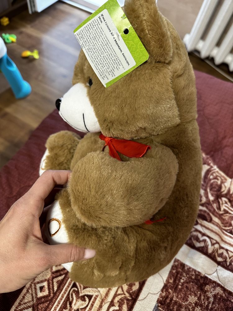 Мяка іграшка ведмідь