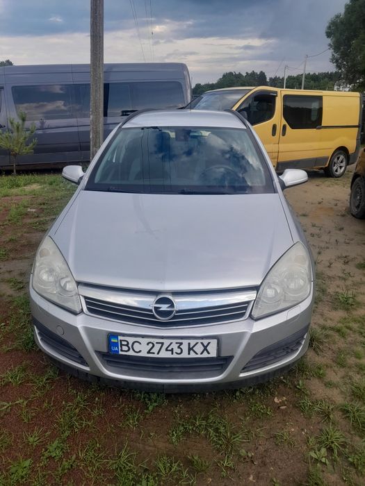 Продам Opel Astra H Універсал!!!