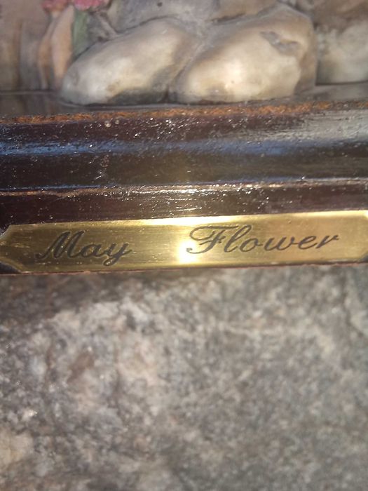 Статуэтка схватка орла с тигром. Италия.