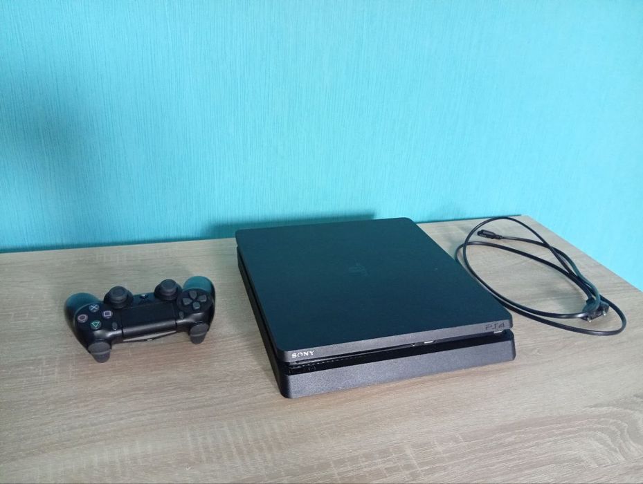 Playstation 4 slim + акаунт з іграми